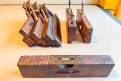 47  (5 pcs lot) 5 wood planes: Tongue and Groove, Rabbet, and 1 Stanley No. 102 10” level, Good