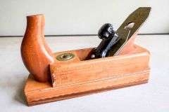 196  Ulmia smoothing plane with fruitwood body/lignum sole, Good+